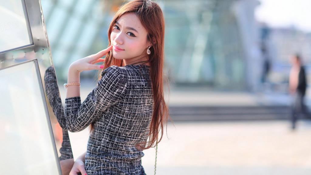 美女户外生活照