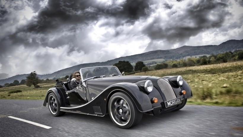 摩根Plus8跑车