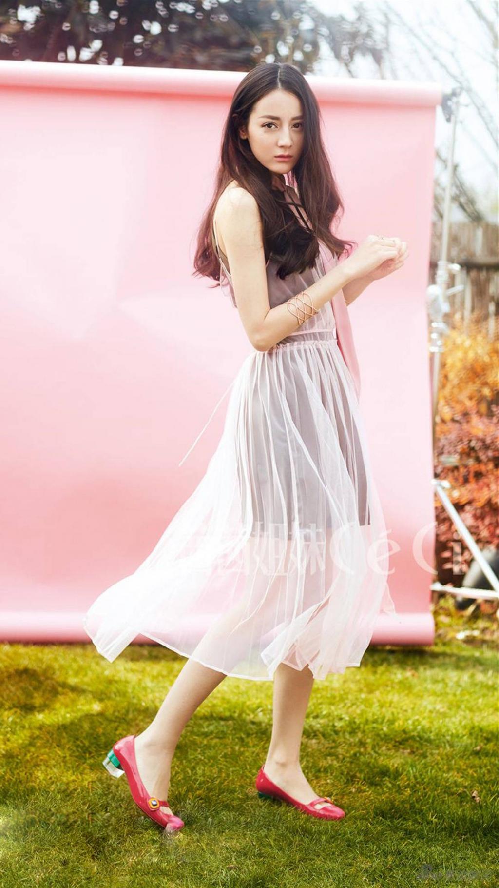 迪丽热巴时尚大片