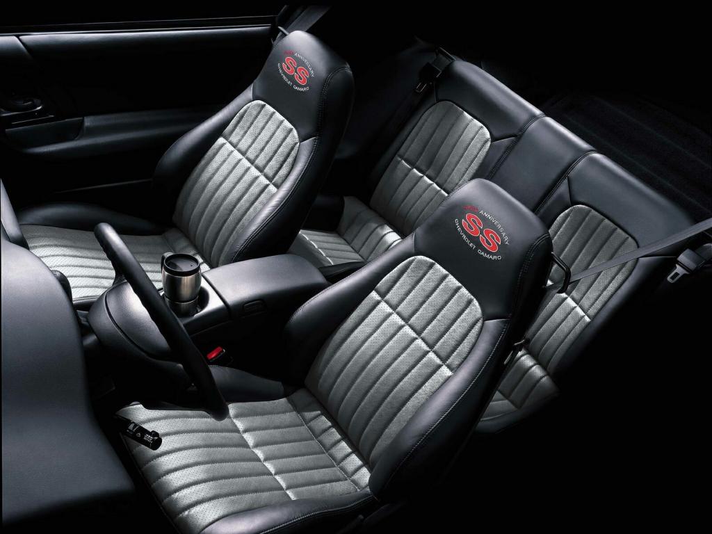 汽车内部驾驶室图片