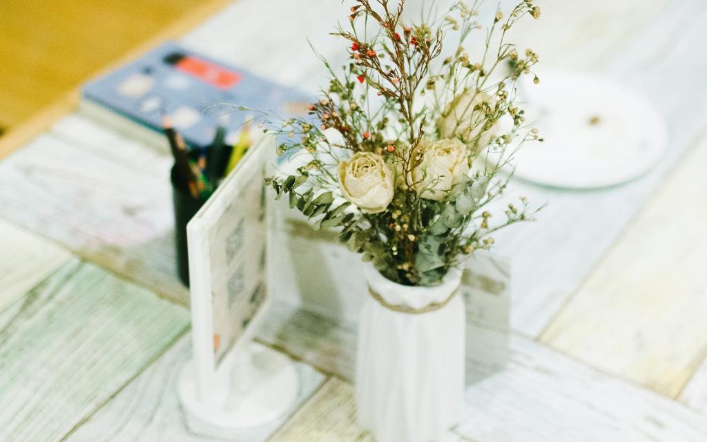 室内小清闲花卉