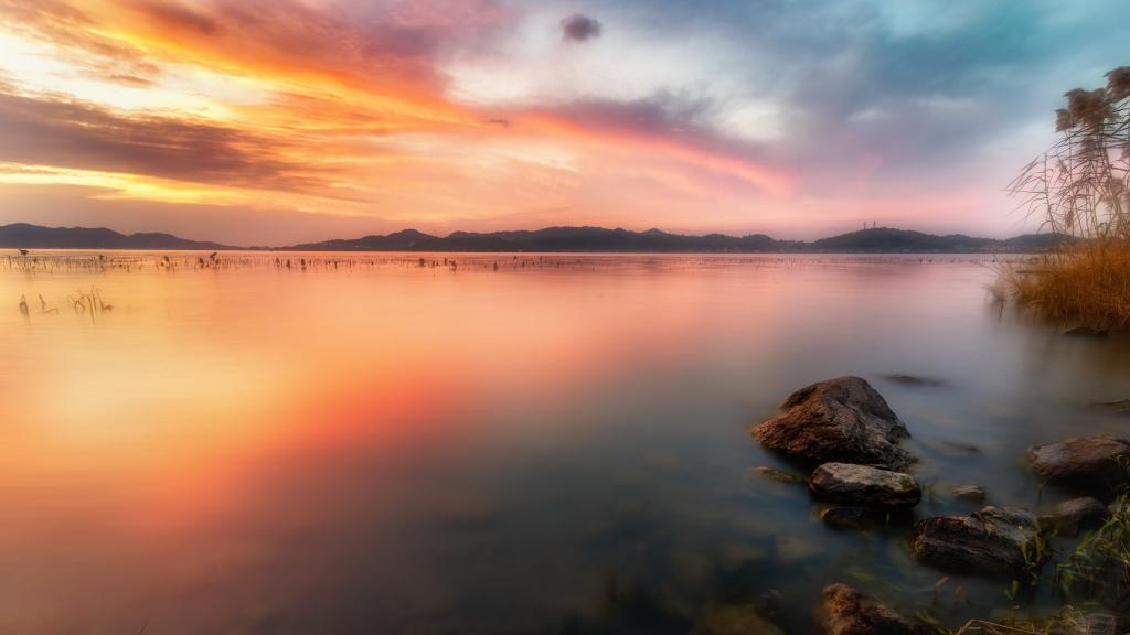 变幻无常的火烧云