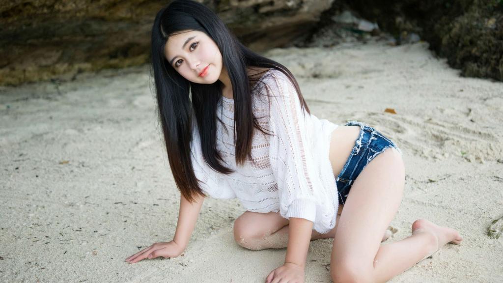 绿衣娜露Selena美女模特