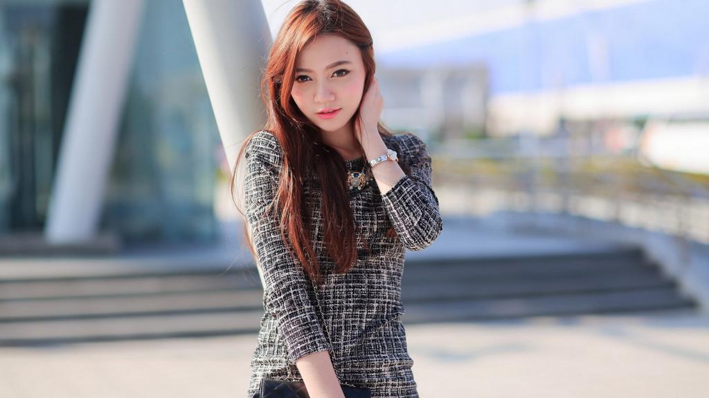 美女户外生活照