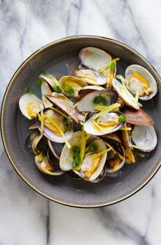 精致美食贝类海鲜-6