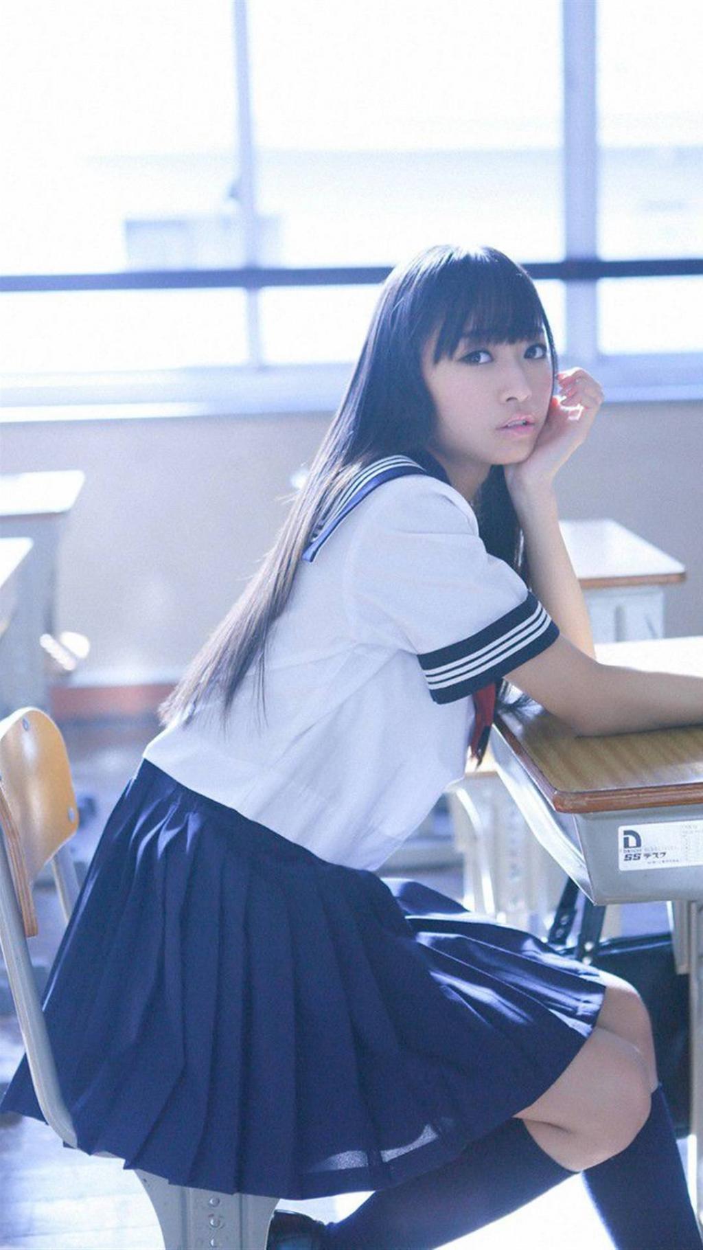 日本校服美女写真