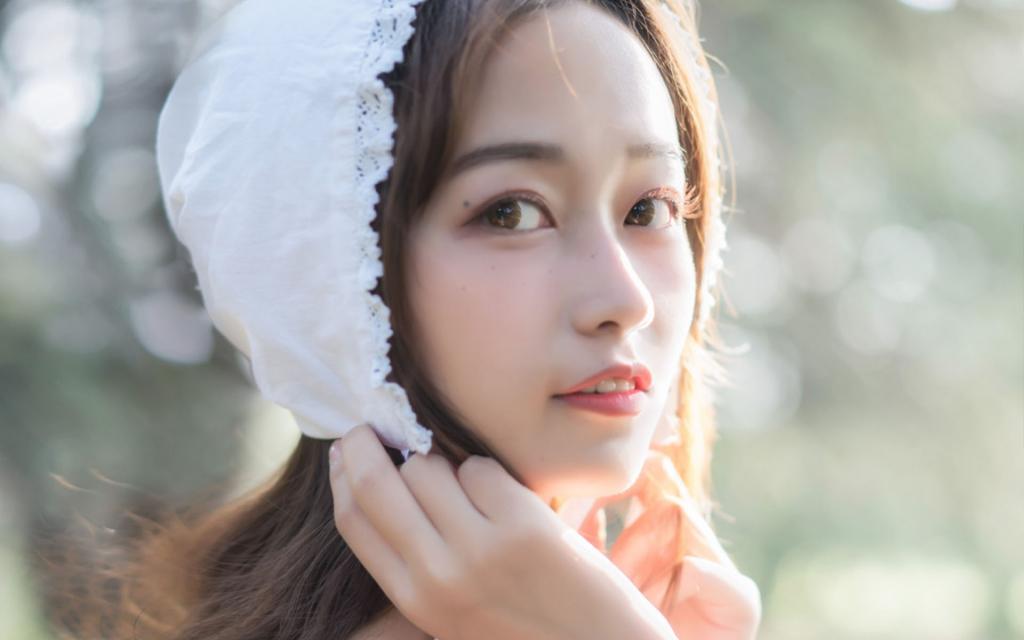 清纯养眼的森系女孩唯美写真