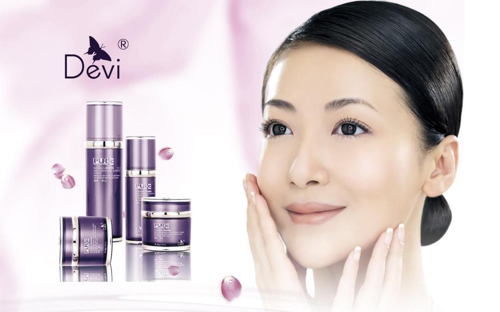 化妆品创意广告