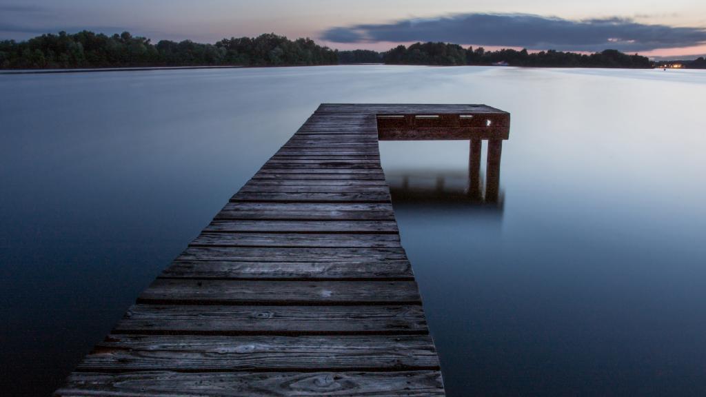 海边的水上栈桥