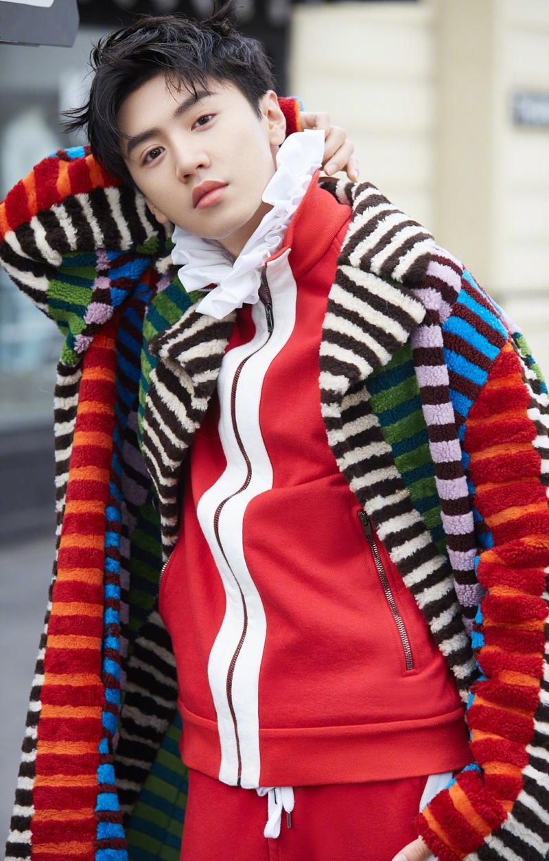 陈哲远帅气百变时尚写真