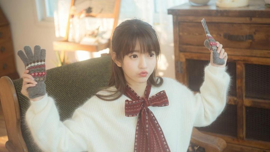 极品尤物美少女可爱元气青春毛衣私房迷人写真