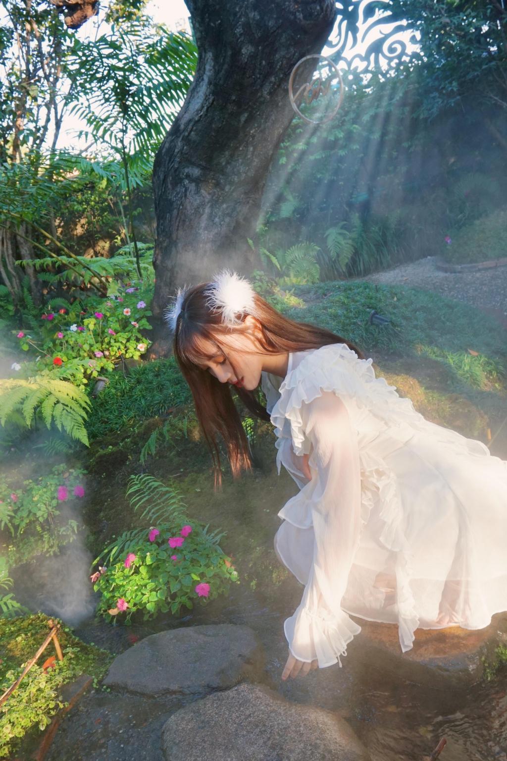 甜美少女梦幻清新写真