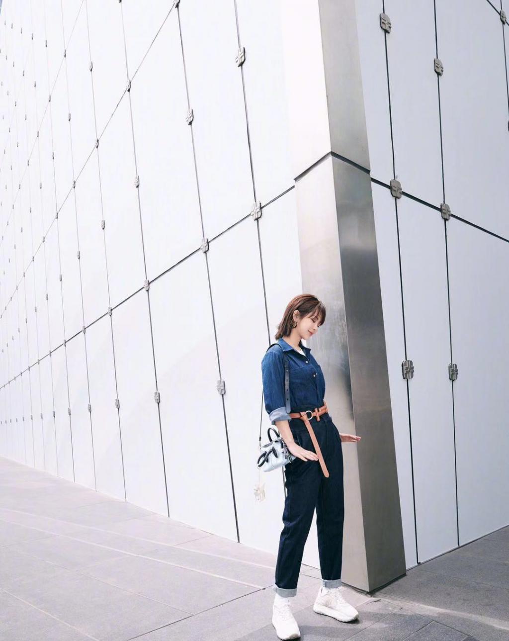 气质女孩杨紫时尚写真