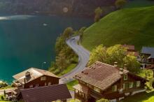 清新瑞士湖畔小镇
