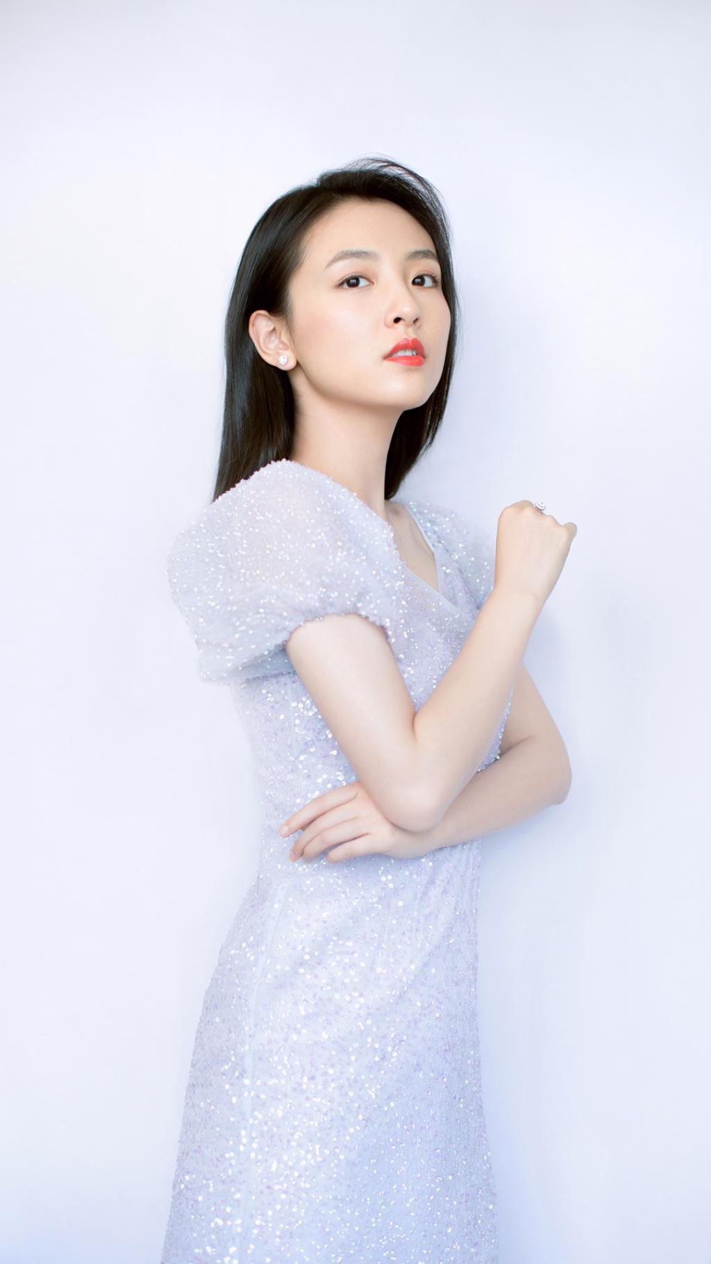 吴倩优雅气质写真