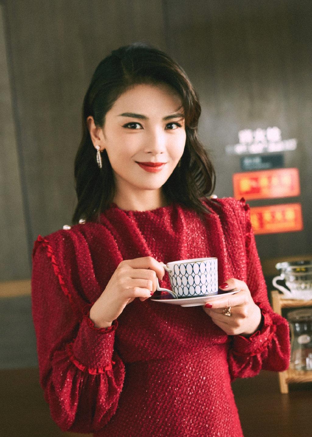 刘涛知性典雅时尚魅力写真