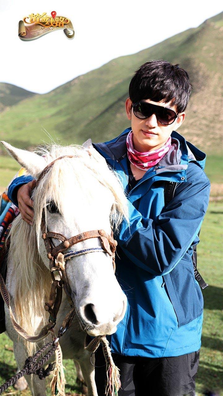 《黄金路线》海报手机壁纸