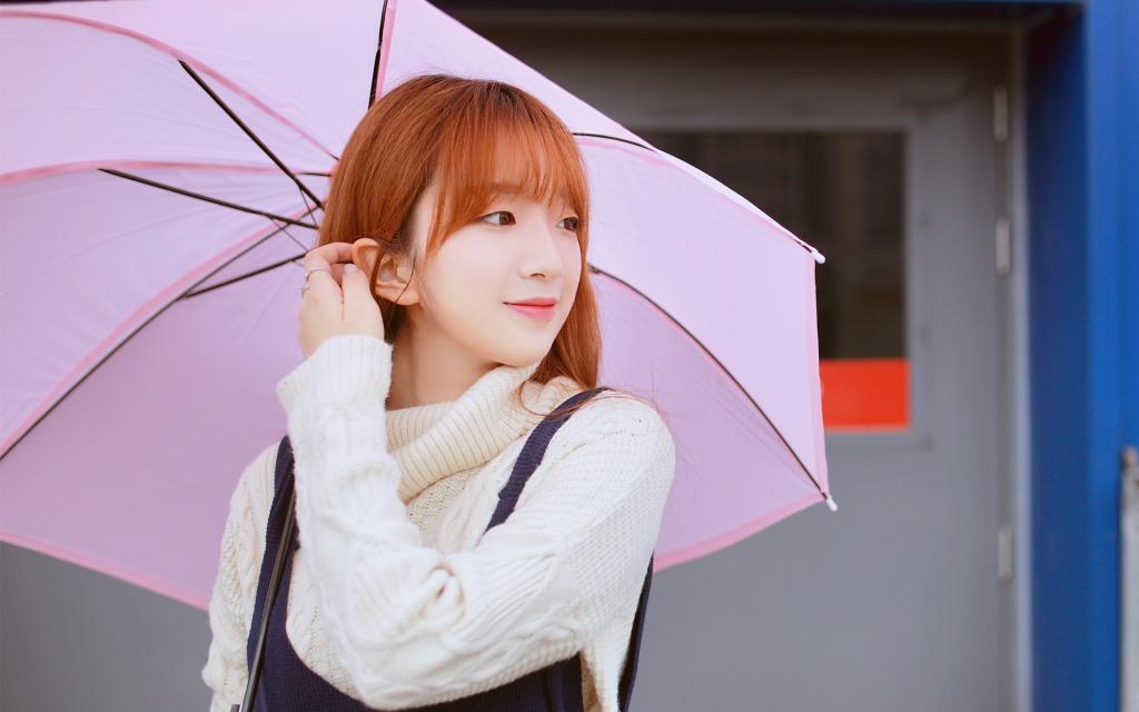 长发美女户外清新写真