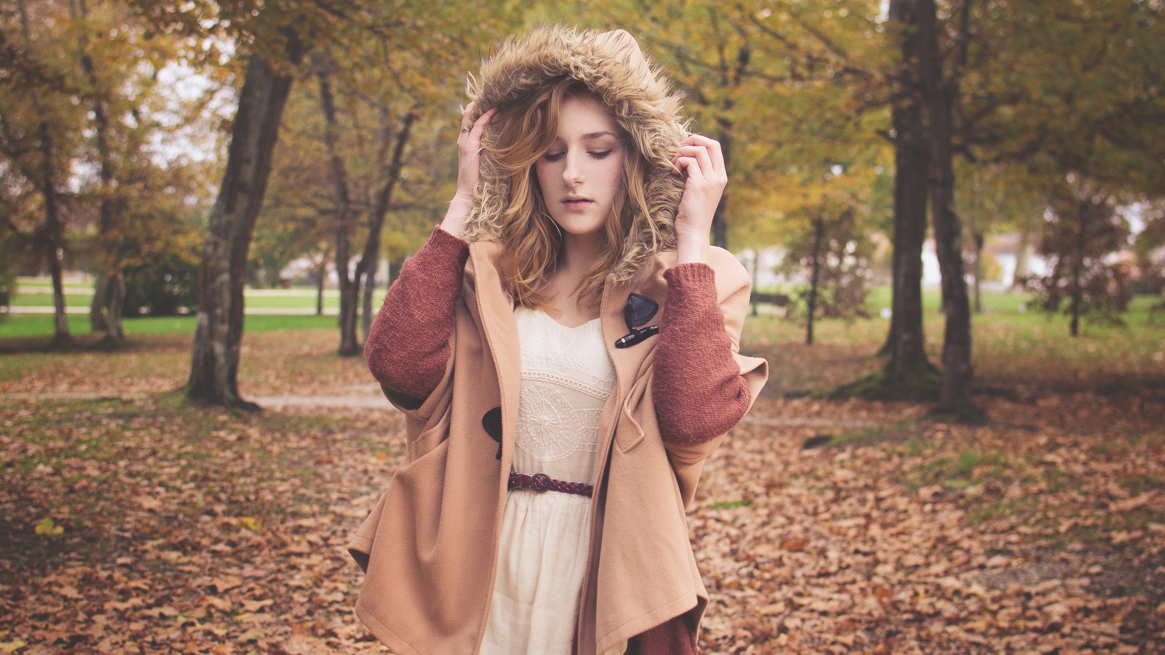 性感丰满的气质美女生活照