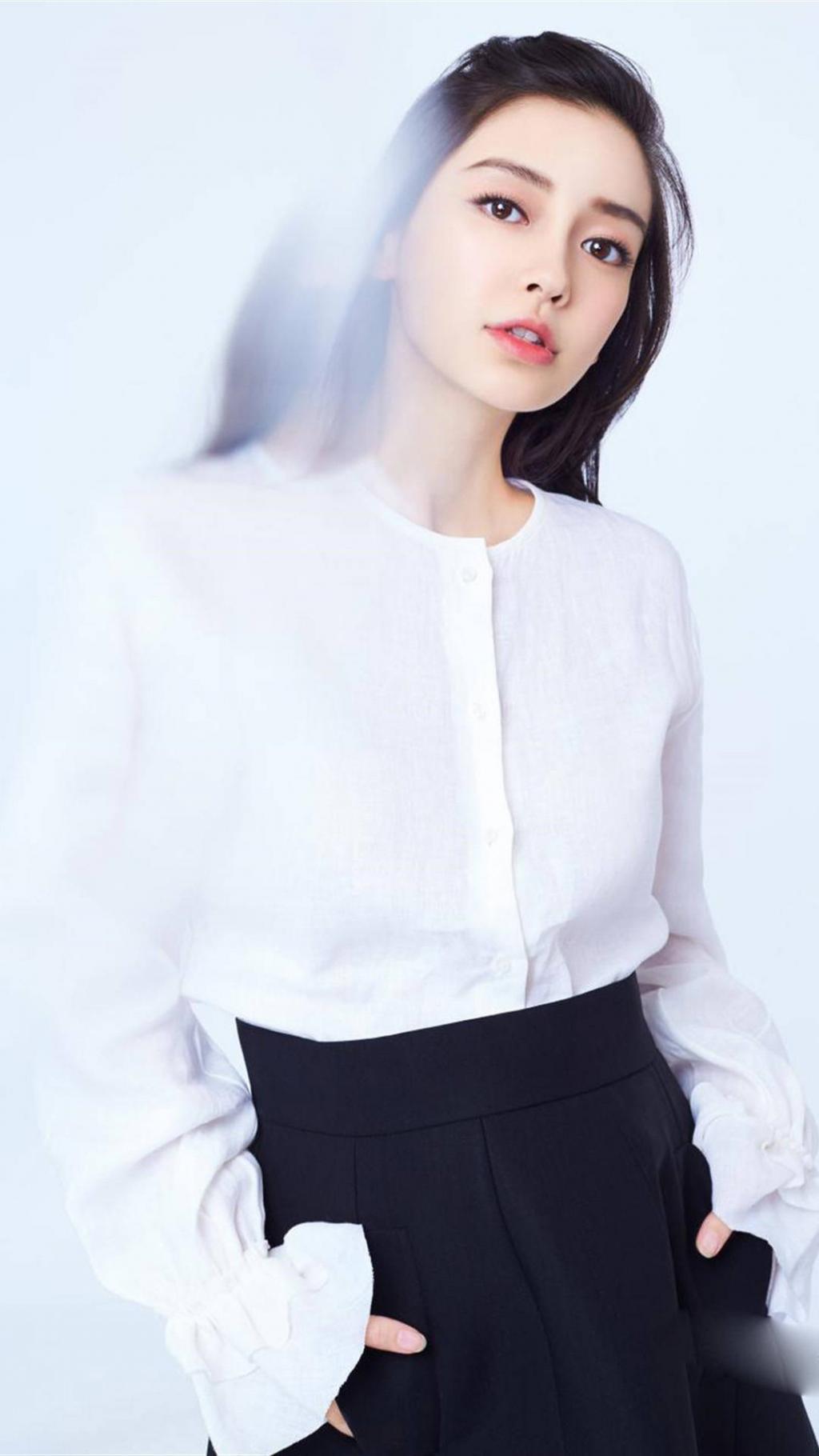 Baby黑白配简约风写真