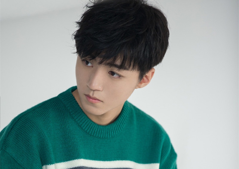 清新帅气王俊凯