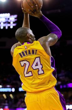 致敬科比海报-8