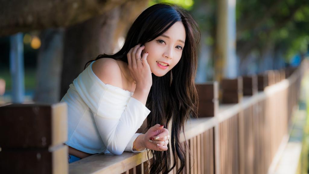 清纯靓丽的美女写真