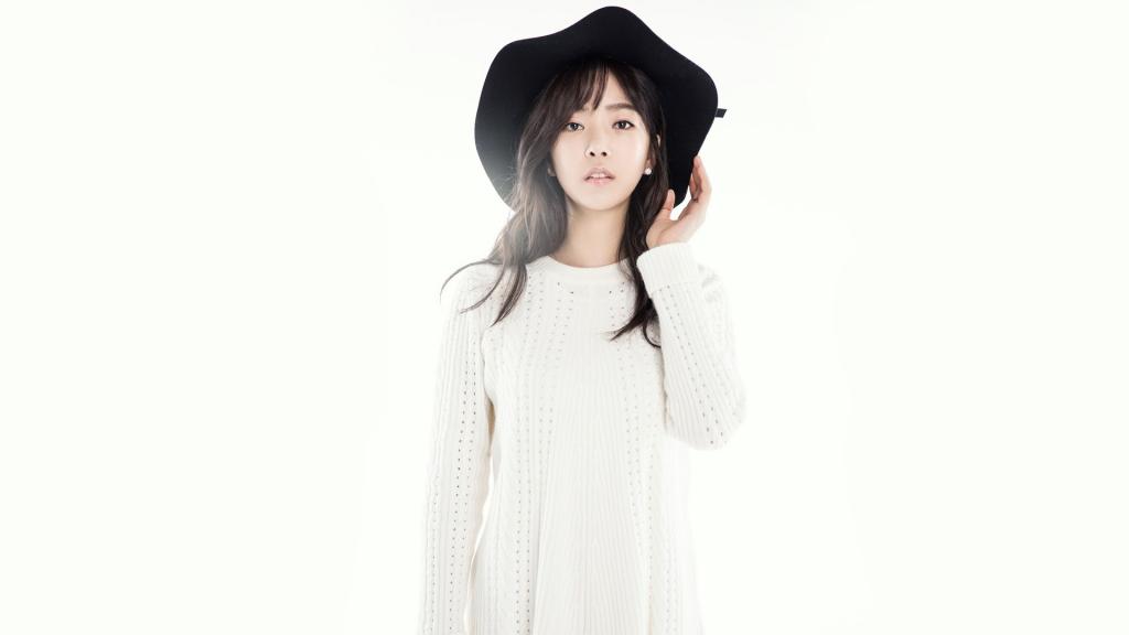 美女裴涩琪图片