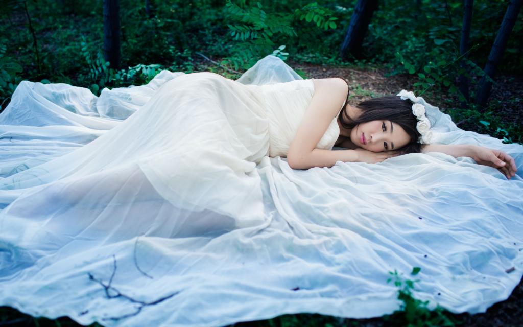 森女系气质女生唯美婚纱