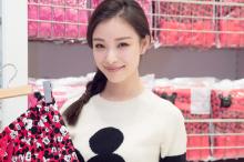 优衣库品牌代言人倪妮图片