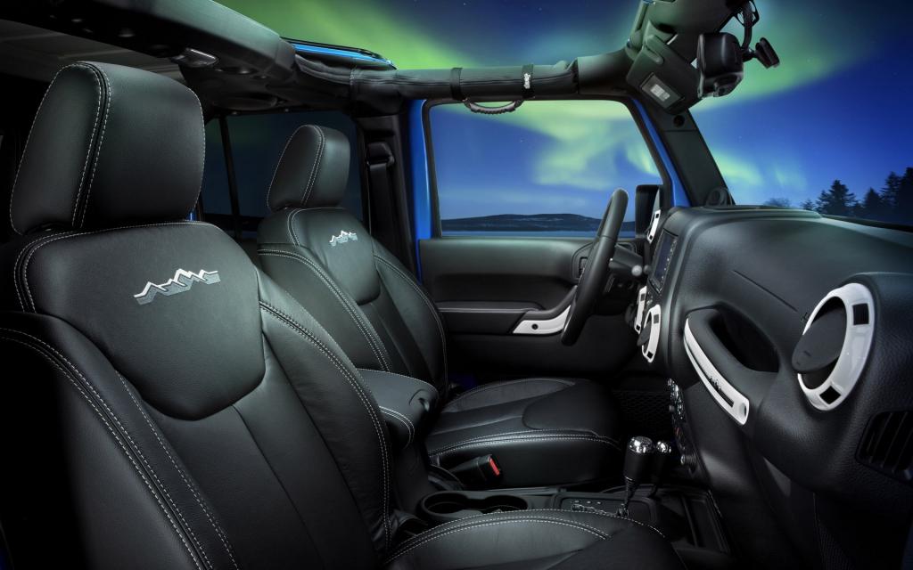 帅气Jeep牧马人极地版