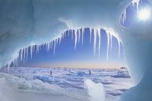 神奇洞穴唯美风景