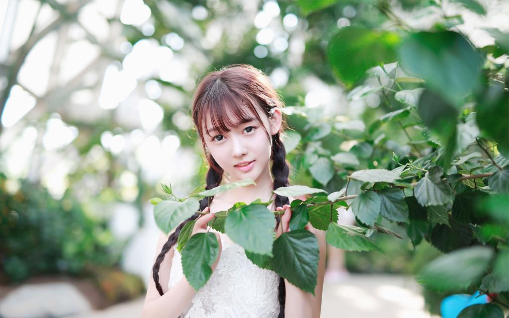 清纯少女户外写真