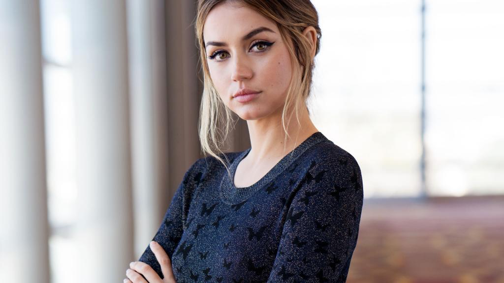 安娜·德·阿玛斯性感写真