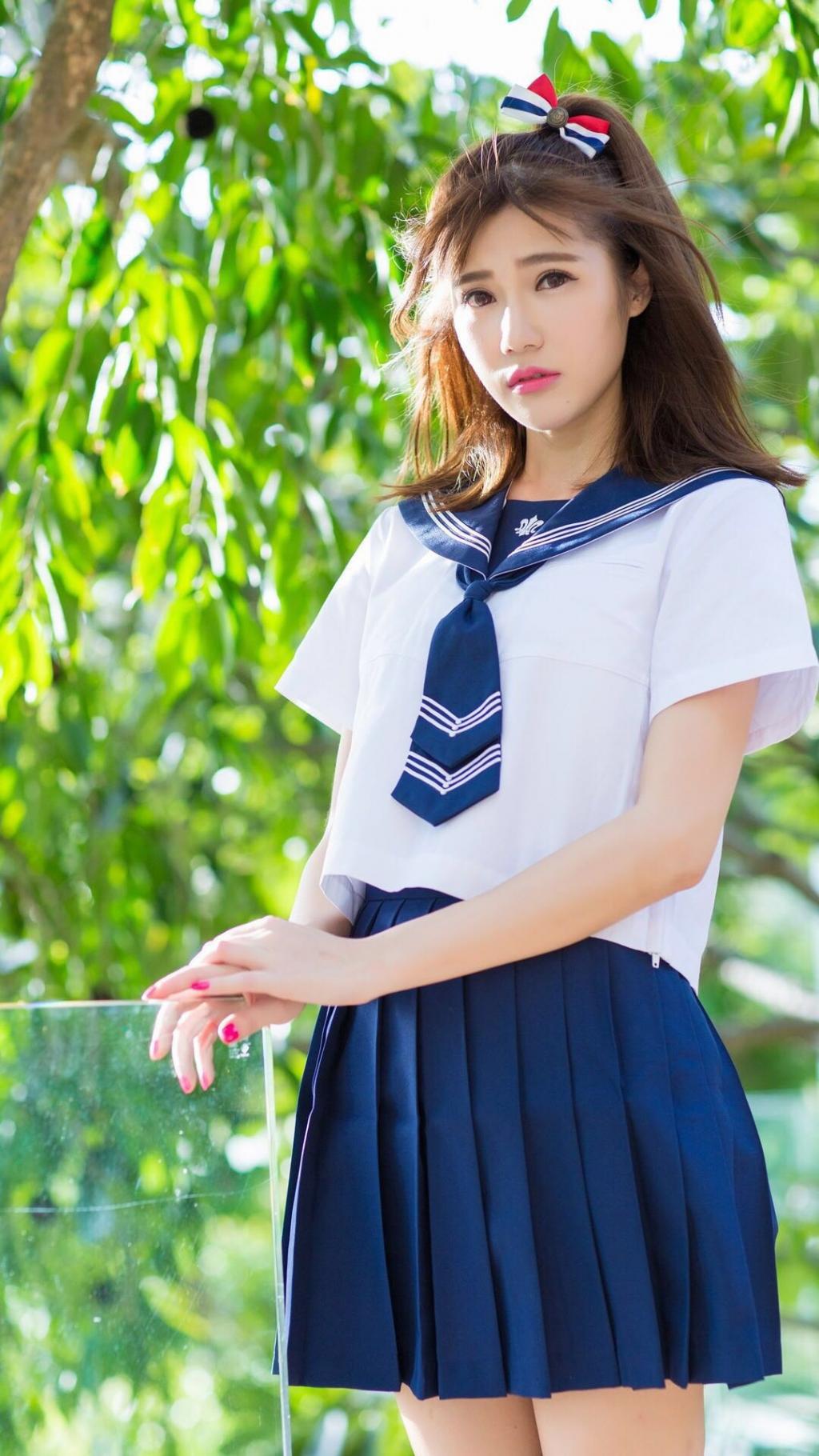 清纯妹子学生制服写真