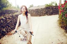 韩国清纯田园系美女林允儿