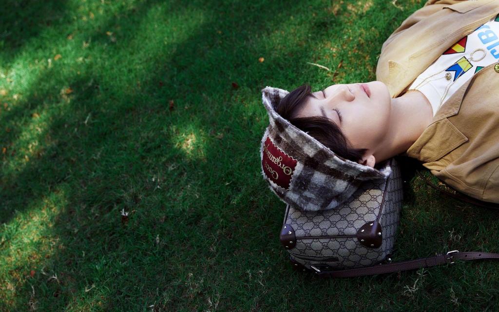 文艺青年鹿晗夏日小清新帅气写真