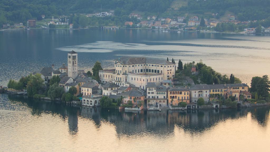 意大利美丽的奥尔塔湖