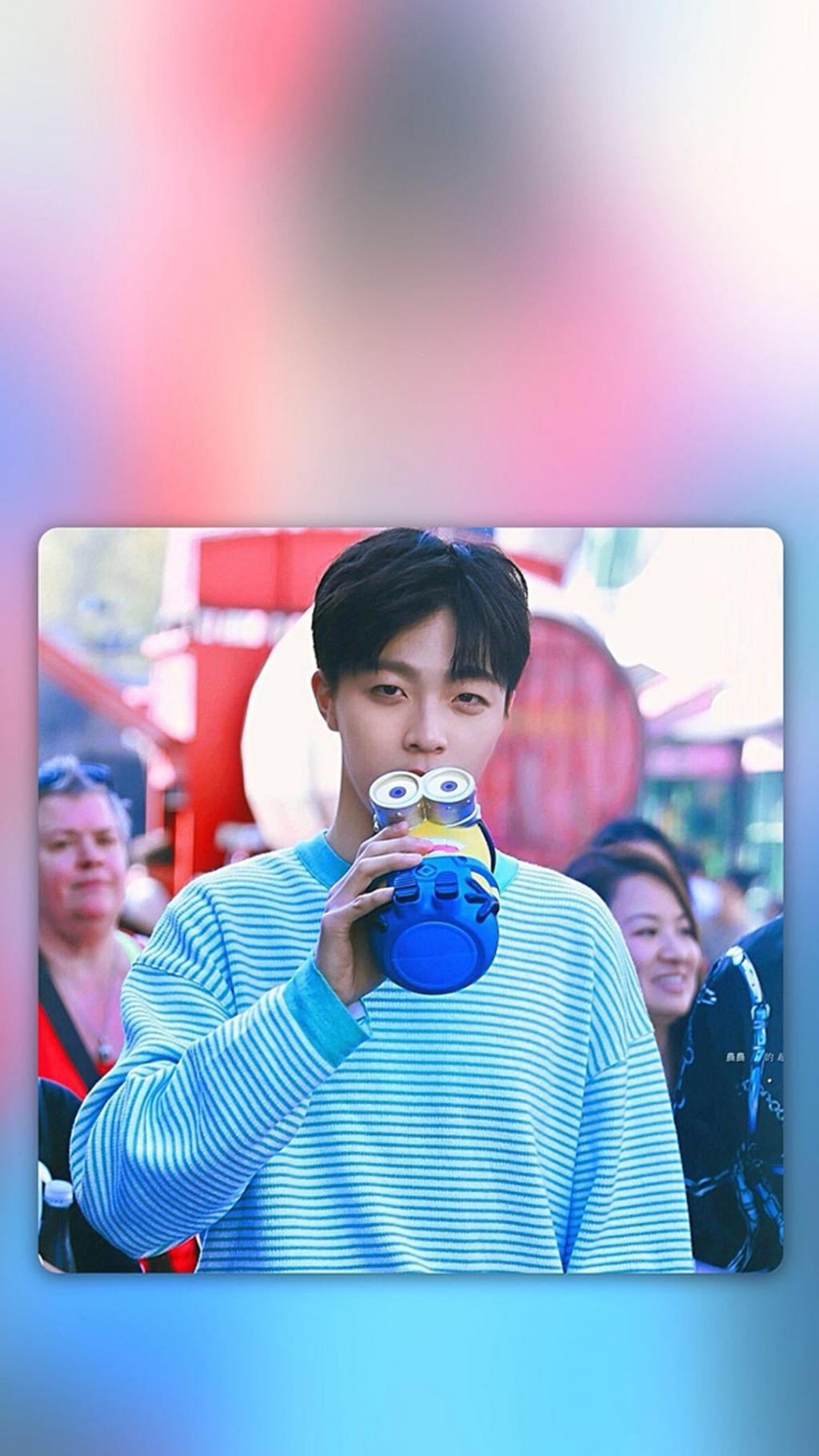 陈立农时尚帅气写真