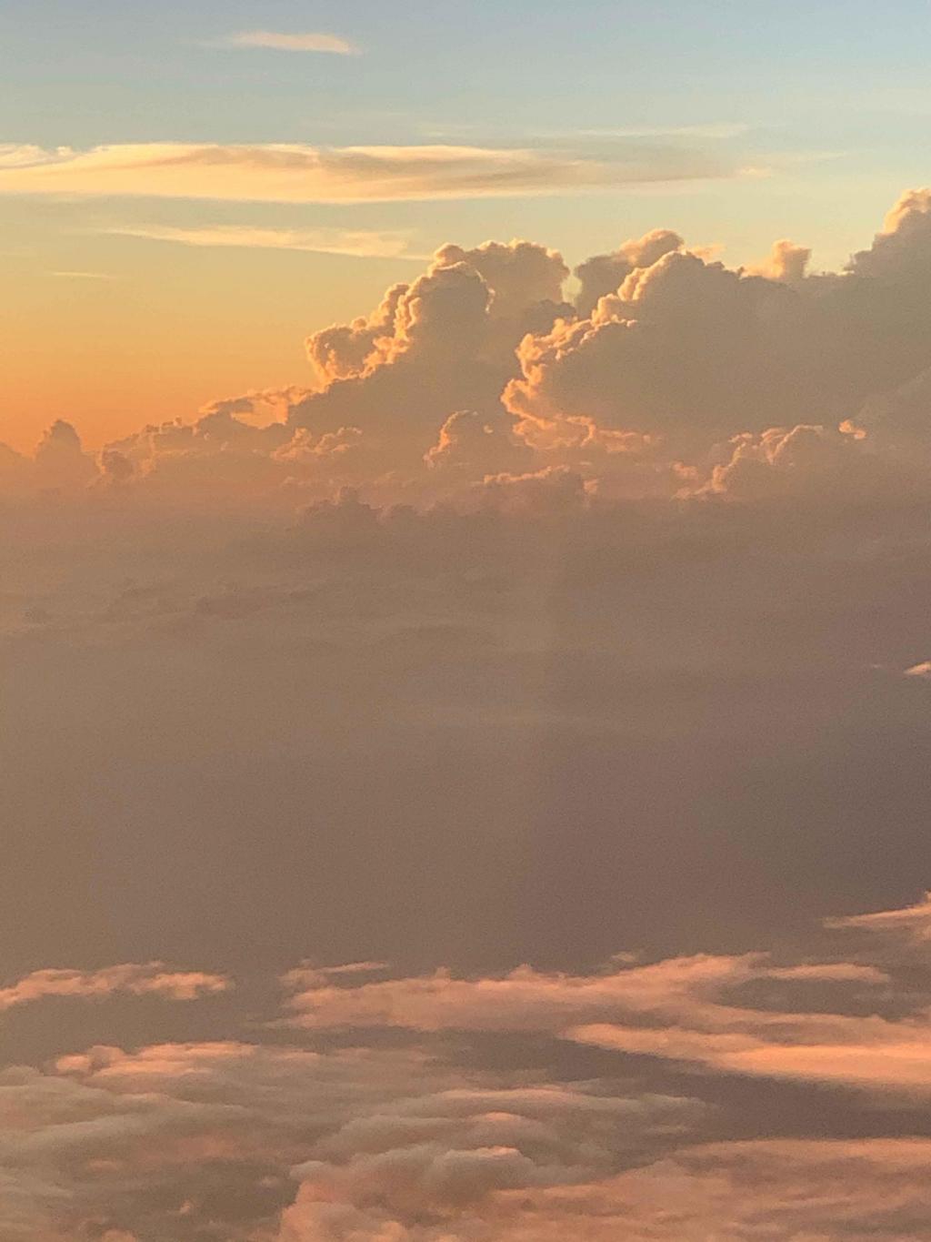 云端浪漫云朵迷人风景