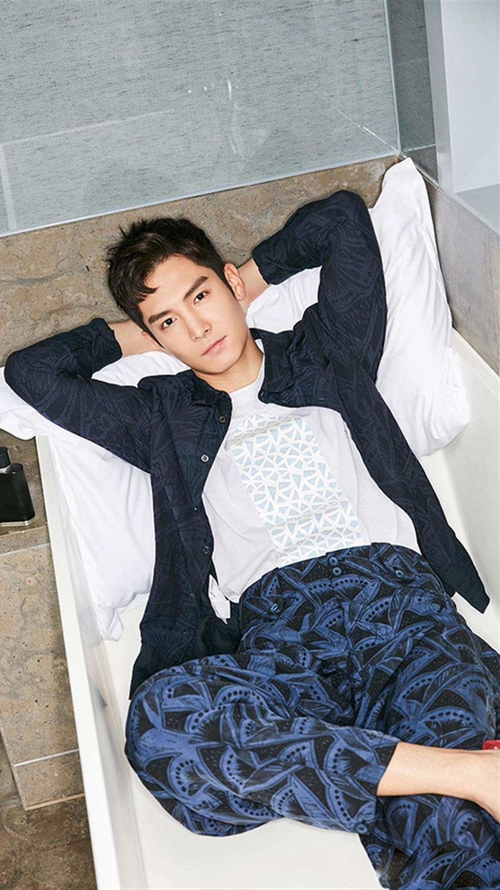 盛一伦写真大片