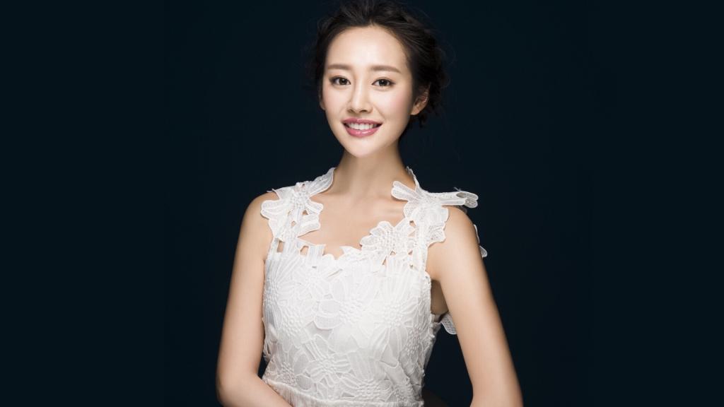 女明星李纯写真