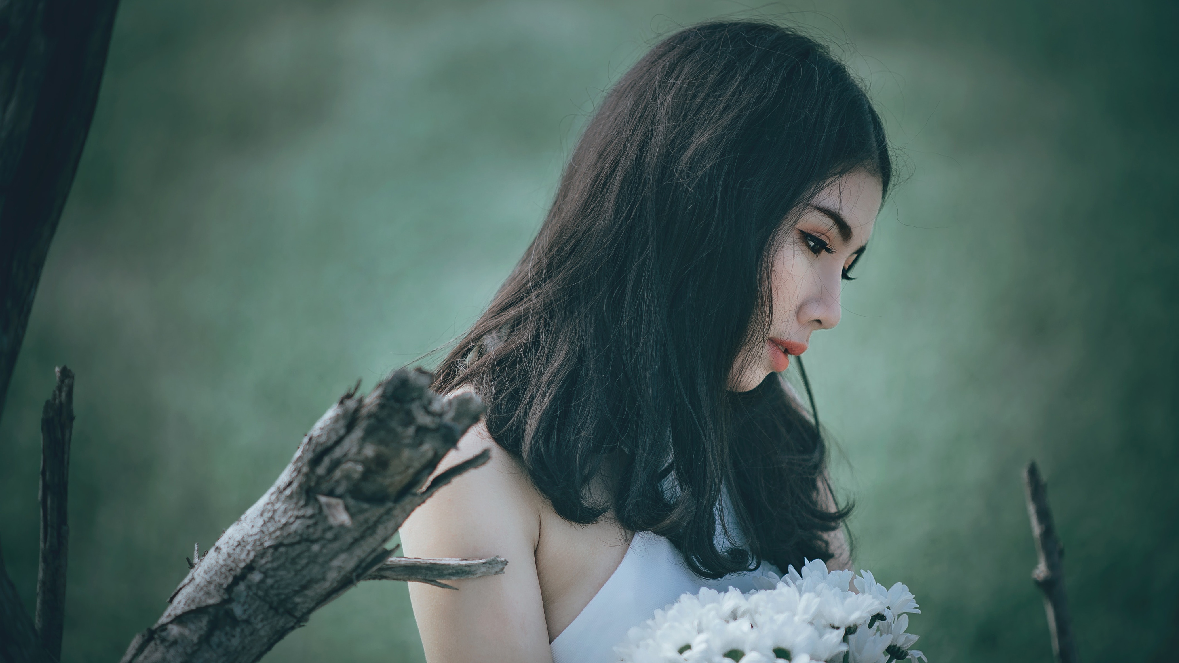 清新淡雅的女人