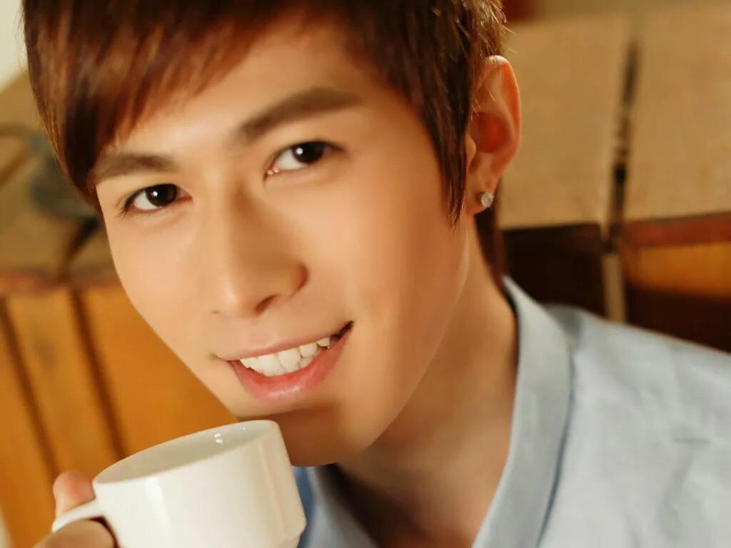 阳光帅气陈学冬写真