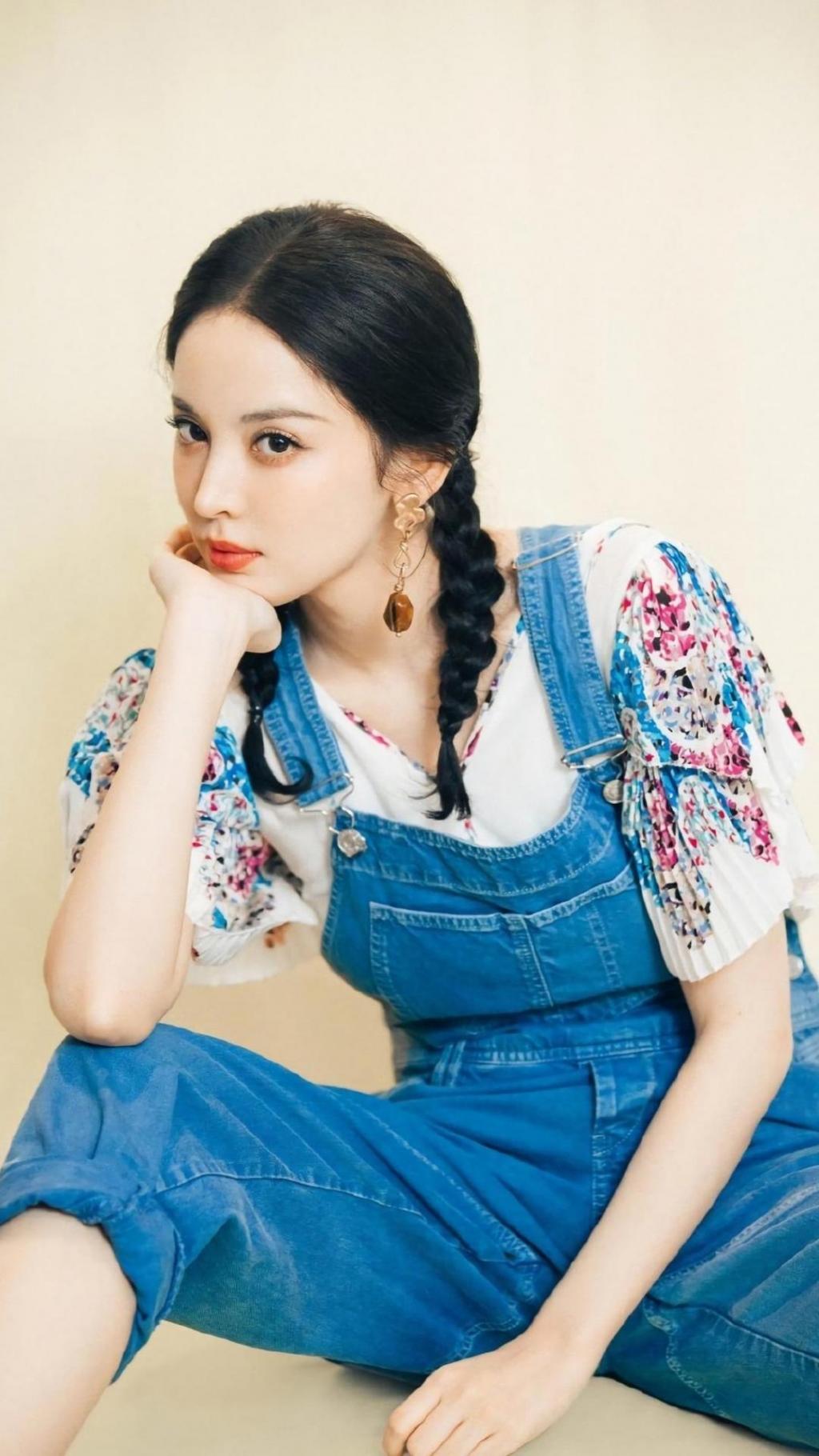 可爱俏皮古力娜扎搞怪表情包