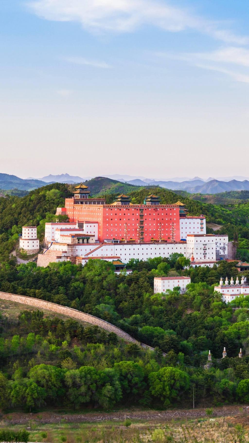 假期到了一起去登山吧