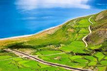 西藏羊卓雍措美如画