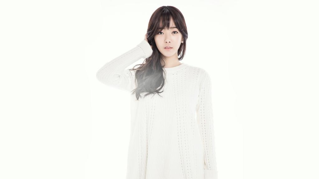 美女裴涩琪图片