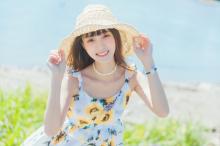 清新氧气美女户外写真