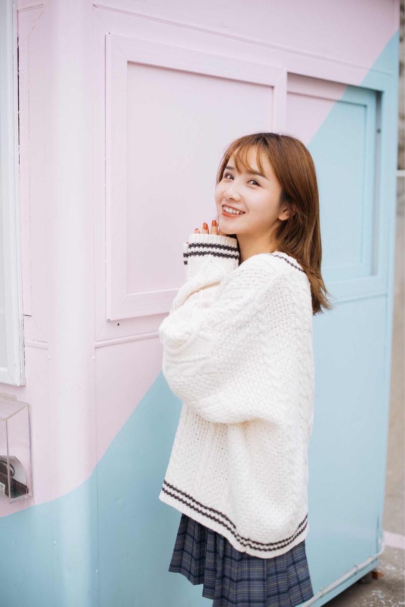 清纯美少女户外唯美写真